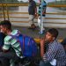 Detienen a más de 100 migrantes centroamericanos en México