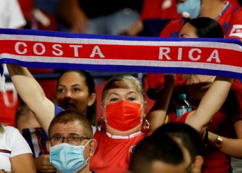 Costa Rica aprueba ingreso de 5.000 aficionados para el partido ante El Salvador