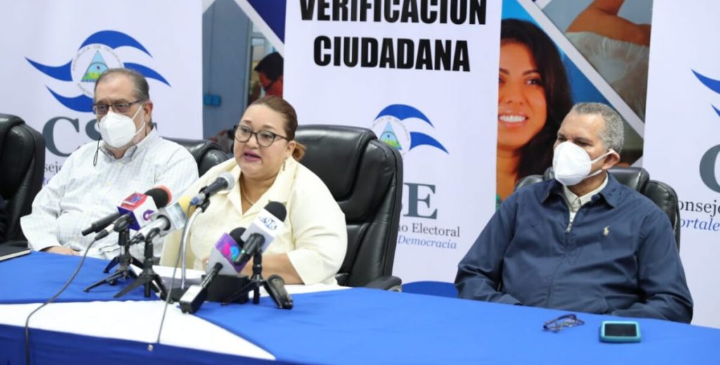 CSE, sin transparentar sus contratos a las puertas de las elecciones. Foto: Prensa oficialista.