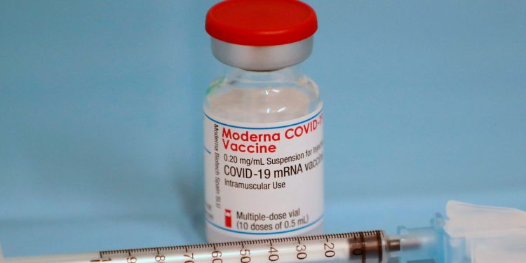 Vacuna Moderna con alta protección anticovid en niños de 6 a 12 años