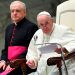 El papa expresa su "vergüenza" por la incapacidad de la Iglesia en los casos de abusos