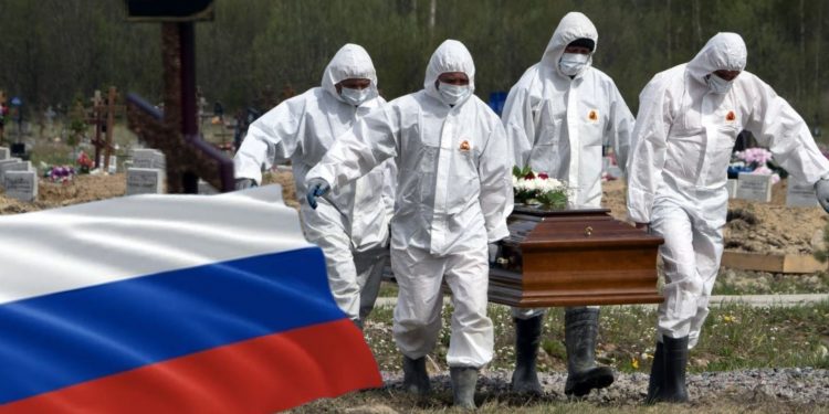 Rusia bate por cuarto día récord de muertes por covid-19 con 887 fallecidos