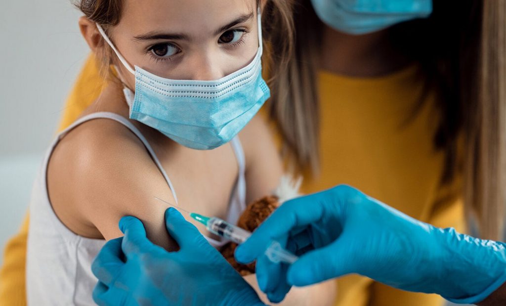 Vacunación a niños en Nicaragua. Foto: Internet