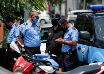 Policía orteguista detiene a 35 opositores tras votaciones cuestionadas, según ONG
