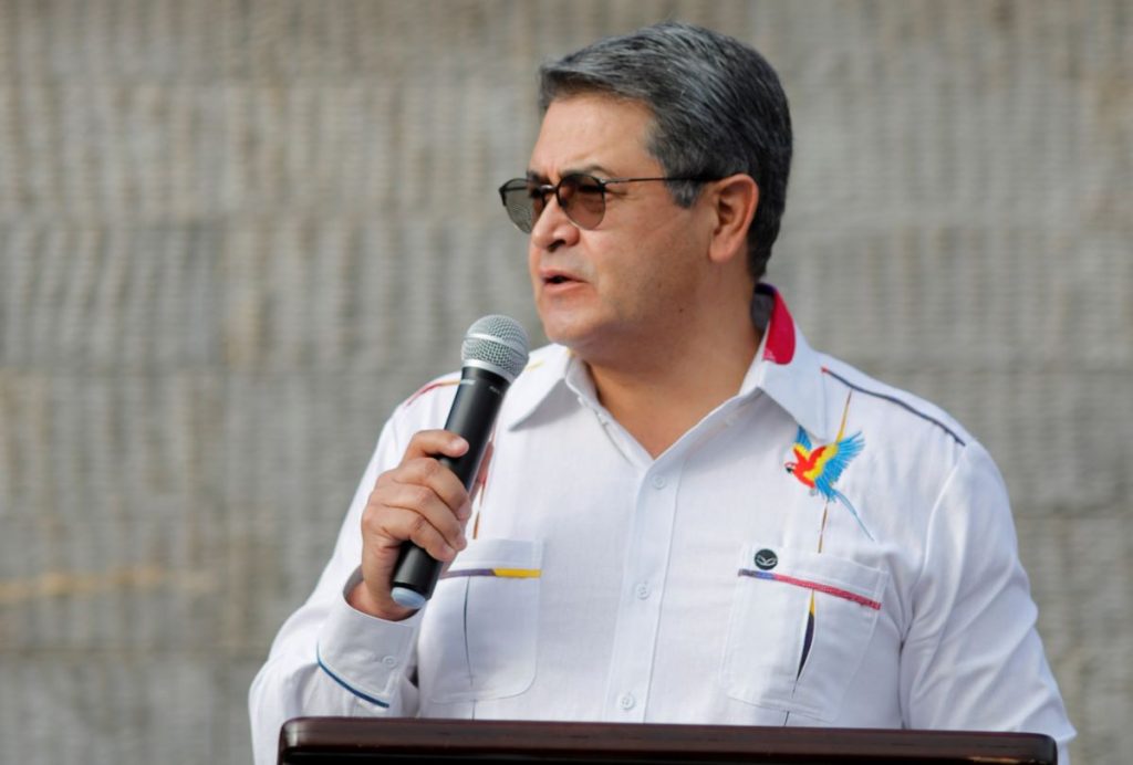 Presidente de Honduras solicita la incorporación del Reino Unido al BCIE