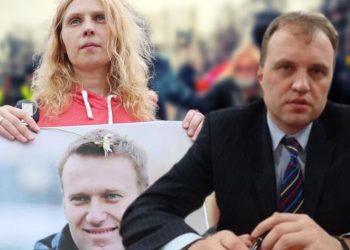 Dos líderes opositores huyen de Rusia por acoso y represión