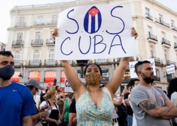 EE.UU. impone restricciones de viaje a nueve funcionaros cubanos por el 15N