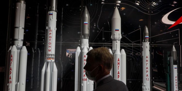 Rusia destruyó un satélite con misil y asegura que no dará explicaciones a nadie