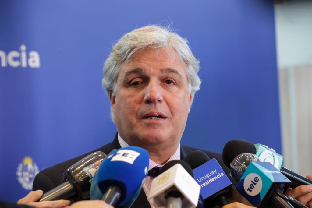 Uruguay pide a la OEA nuevas elecciones «libres» en Nicaragua y Venezuela
