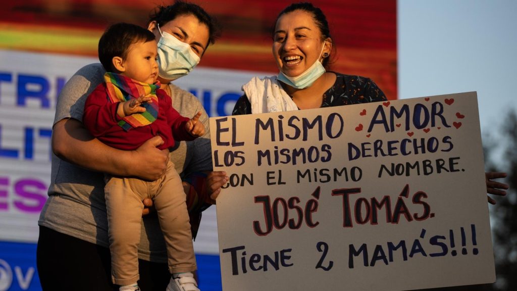 Piñera promulga ley del matrimonio igualitario en Chile: «Es un paso hacia un país más justo»
