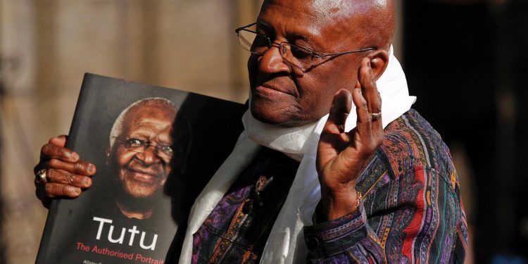 El arzobispo emérito sudafricano Desmond Tutu, premio Nobel de la Paz de 1984, en una fotografía de archivo. Imagen: Artículo 66 / EFE