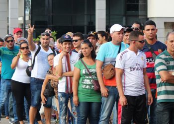México devuelve a Cuba a 77 migrantes que intentaban llegar a EE.UU.