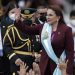 Xiomara Castro toma posesión de la presidencia y lo llama "hecho histórico"