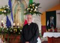 Padre Edwing Román llama a orar para que «la avaricia no siga destruyendo» a Nicaragua. Foto: Artículo 66 / Noel Miranda