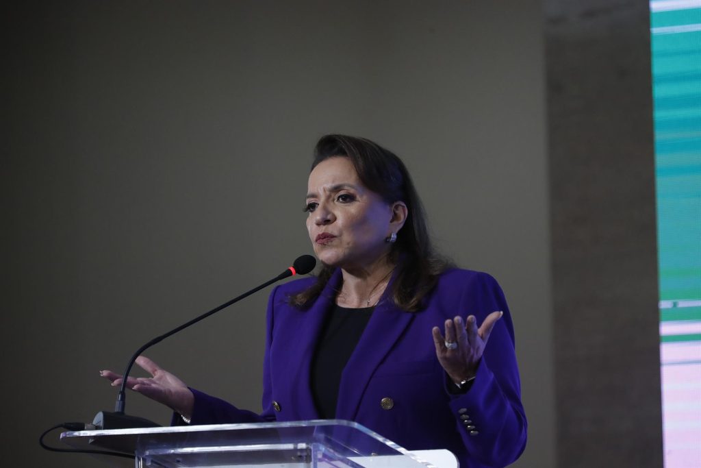 Con Xiomara Castro en Honduras, Latinoamérica sigue tendencia a la izquierda