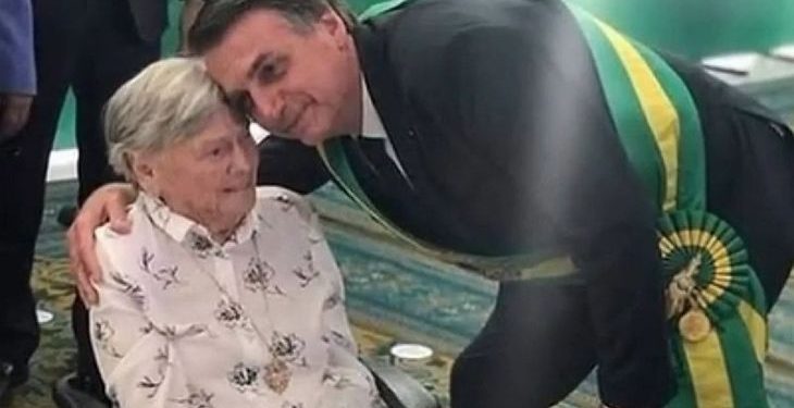 Muere mamá de presidente Bolsonaro a los 94 años y cancela visitas diplomáticas