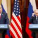 Foto de archivo, tomada el 16 de julio de 2018, del expresidente estadounidense, Donald J. Trump (i), y el mandatario ruso, Vladimir Putin (d). EFE/ Anatoly Maltsev