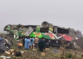 Al menos 20 muertos y 33 heridos tras un accidente de autobús en Perú