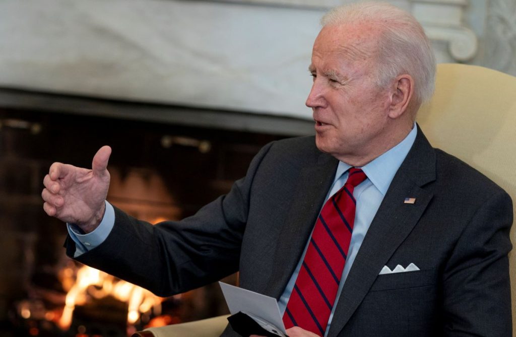 Biden se propone reducir un 50 % la mortalidad del cáncer en 25 años