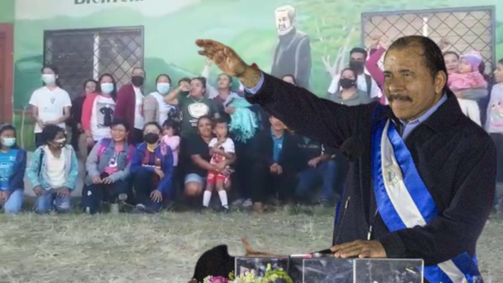 Docente ante arremetida de Ortega: «Tocó algo sagrado como es la Asociación Familia Padre Fabretto»