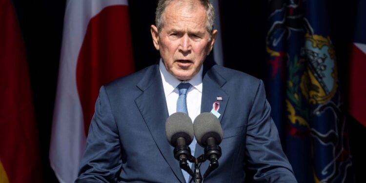 George W. Bush: "No podemos tolerar el acoso autoritario de Putin"