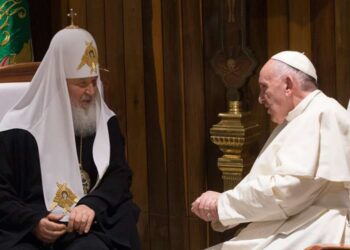 El papa habló con el patriarca ruso sobre la invasión de Ucrania