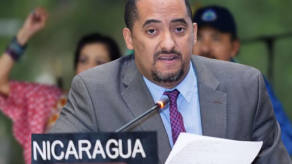 Murillo guarda silencio tras denuncia de su embajador ante la OEA, Arturo McFields