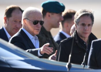 Biden, "decepcionado" por no poder cruzar a Ucrania para ver la situación