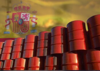 España libera 2 millones de barriles de reservas de crudo por la crisis de Ucrania