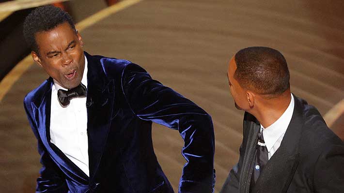 Academia podría quitarle el premio Oscar a Will Smith por golpear a comediante