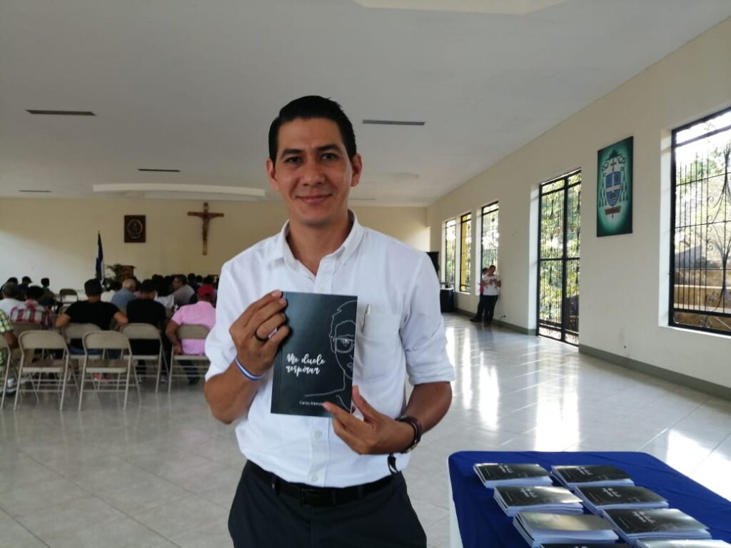 “It hurts me to breathe”, the collection of poems that remembers the victims of Nicaragua
