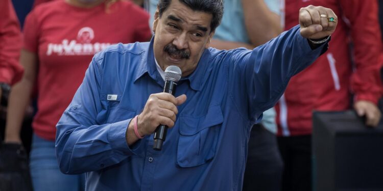 Nicolás Maduro, en un acto público. Foto: EFE / Artículo 66