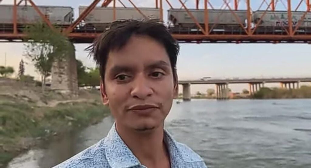 Nicaragüense pide ser filmado antes de cruzar el río Bravo para «tranquilizar a sus familiares»