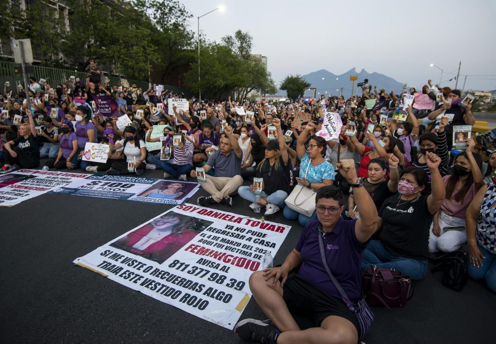 Protestas en México por asesinato de Debanhi Escobar