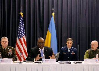 Washington anuncia foro permanente para apoyo militar a Ucrania