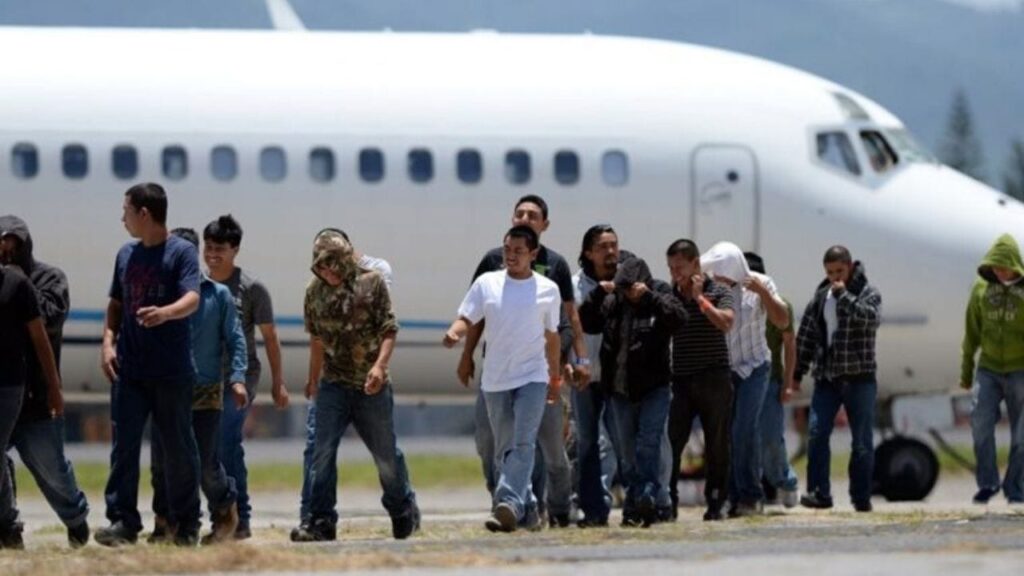 Más de un millón de migrantes han regresado de EEUU a Centroamérica en cinco años
