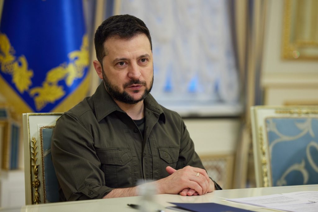 Zelenski elogia la disposici&oacute;n de Filandia a ingresar en la OTAN