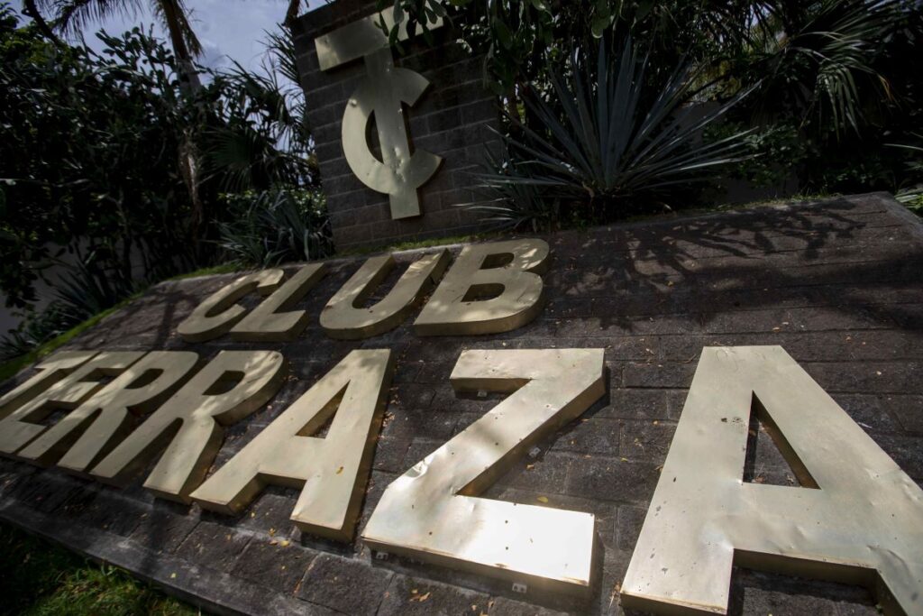 Dictadura cierra como ONG a Club Terraza y tres clubes más