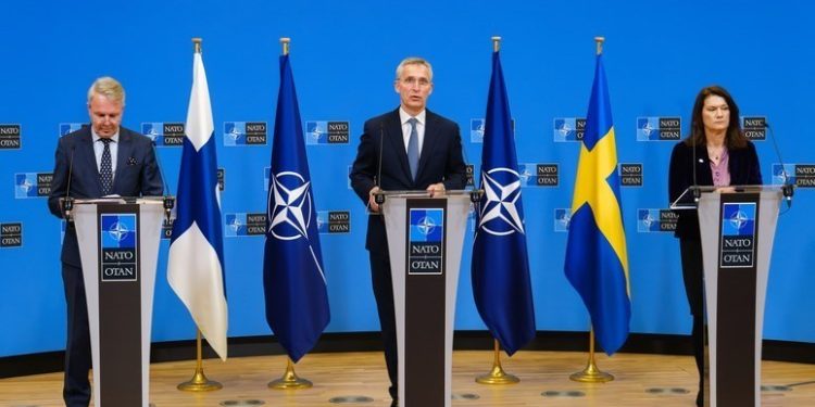 EE.UU. apoya que Suecia y Finlandia se integren a la OTAN