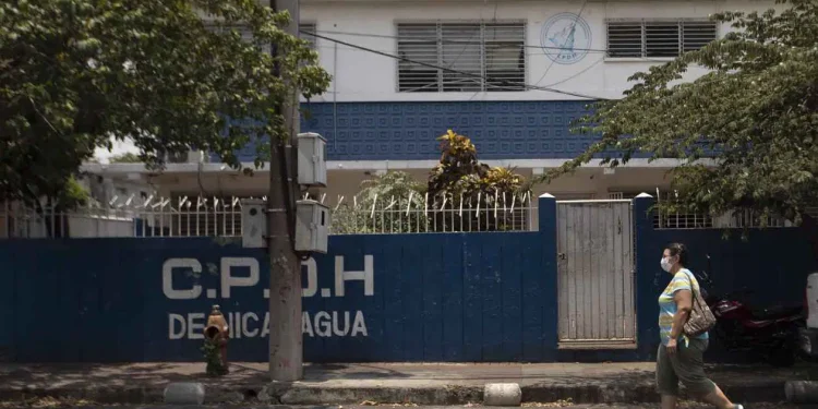 Policía de Ortega de se toma instalaciones de CPDH