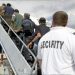 Estados Unidos advierte a migrantes que entrar de forma ilegal es un delito