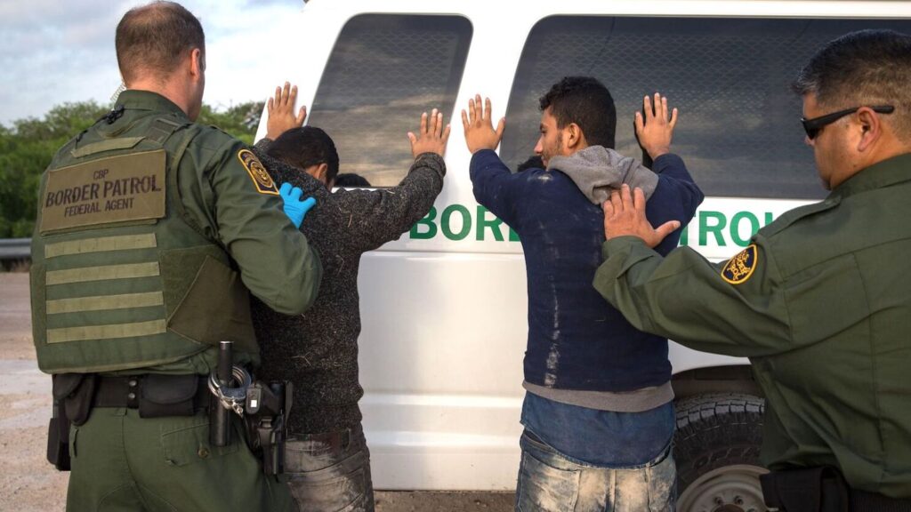 México recibirá solo 30 mil deportados de Nicaragua, Cuba y Haití