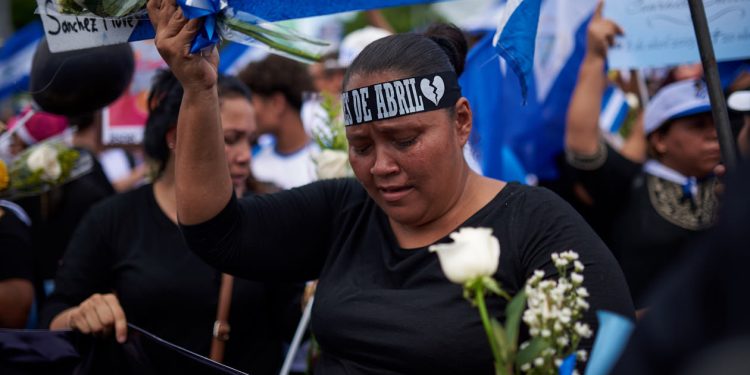 Dictadura pretende «borrar de la memoria» la masacre del 30 de mayo al declararlo feriado nacional, dicen víctimas. Foto: Madres de hijos asesinados durante la represión de 2018.Internet.