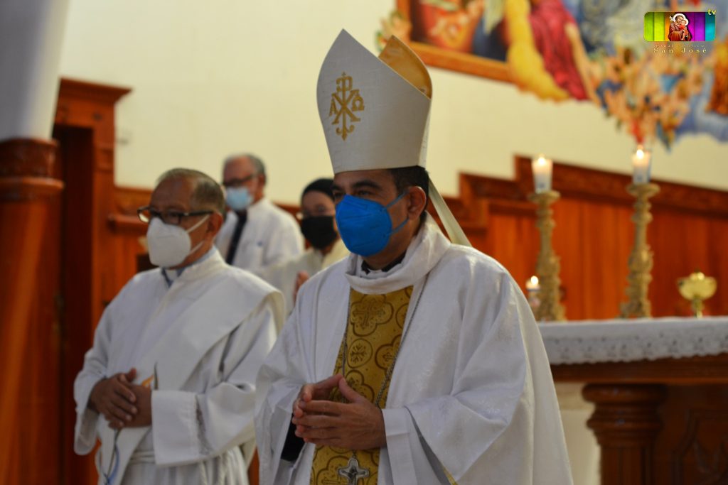 Monseñor Álvarez: «Quien cede al odio y la venganza es una persona débil»