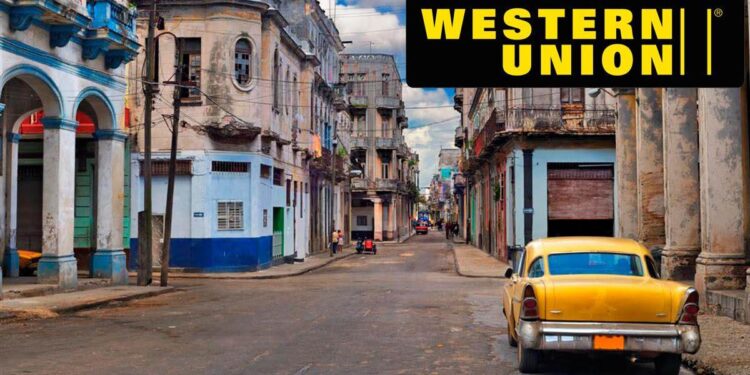 EEUU permite grandes remesas a Cuba, régimen "feliz" por aumentar economía