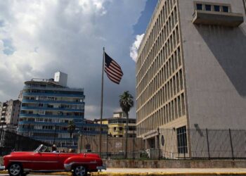 Embajadas latinoamericanas cierran servicios consulares en Cuba