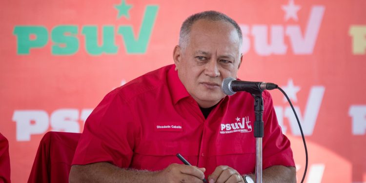 El número dos del chavismo, Diosdado Cabello, en una fotografía de archivo. EFE/ Rayner Peña R.