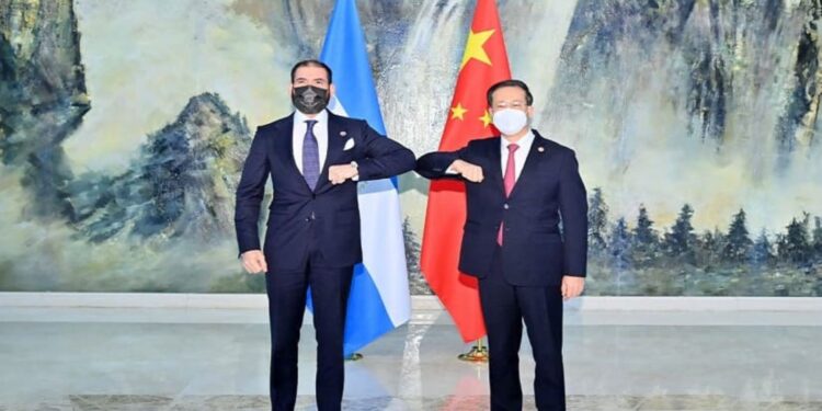 Régimen espera que «negociación» del TLC con China lleve un año