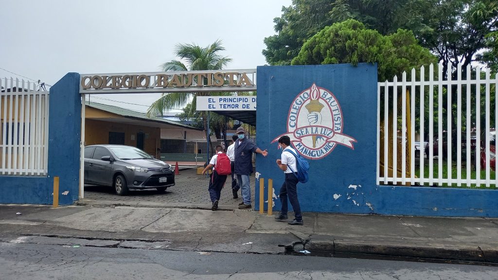 Colegio Bautista sigue alerta, duplica «medidas de seguridad» para evitar episodios violentos en el centro