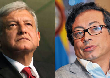 López Obrador asegura que hay una "guerra sucia" contra Petro en Colombia